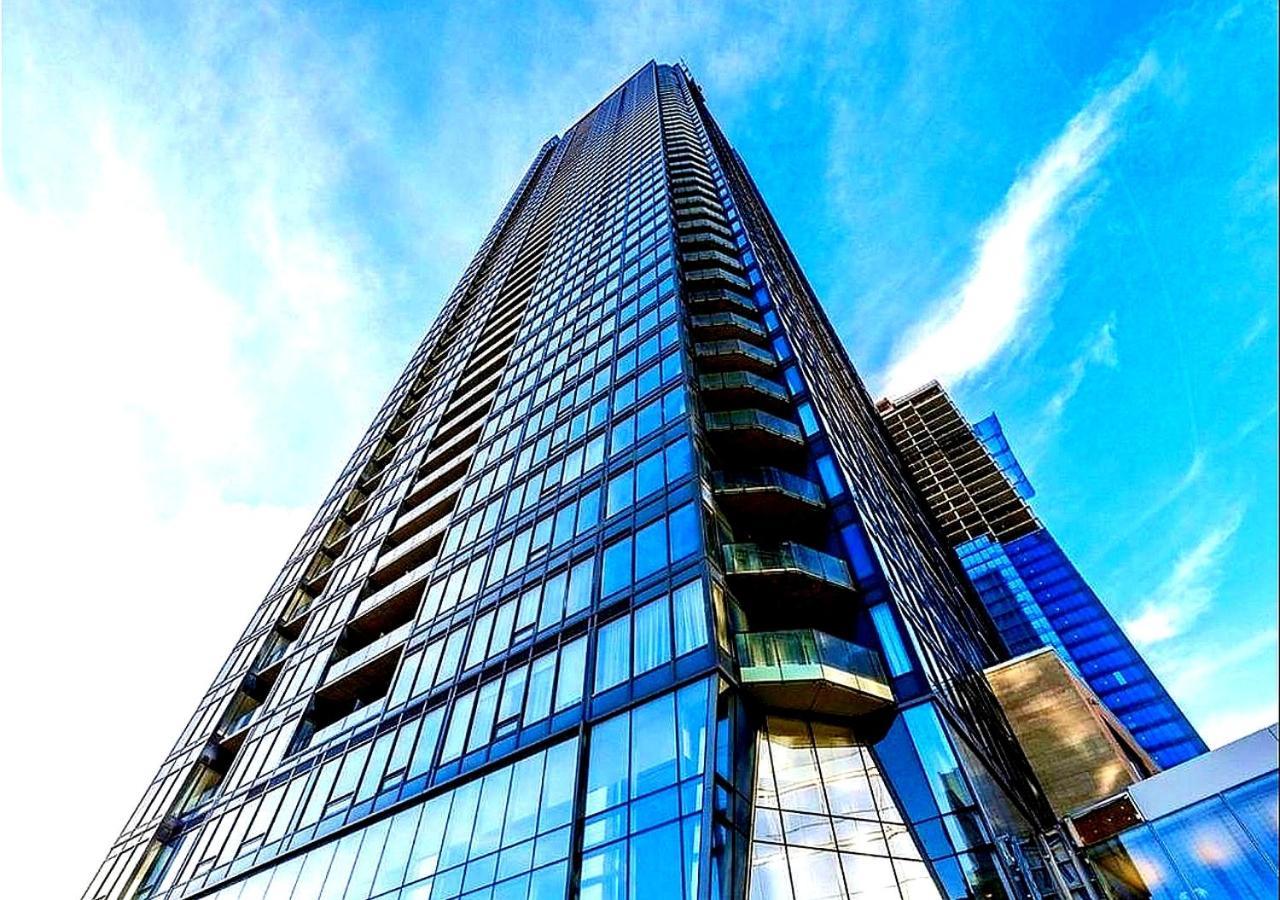 Spectacular Skyline Views - Downtown Montreal - Luxury Condo & Penthouse Экстерьер фото